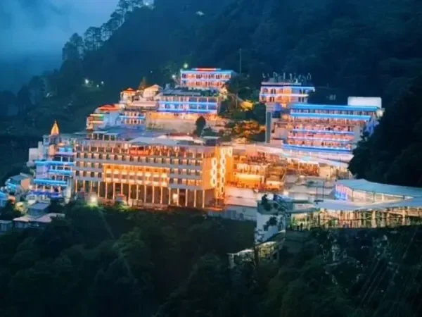 Vaishno Devi की यात्रा अब घंटों में नहीं मिनटों में होगी पूरी, श्राइन बोर्ड शुरू करेगा यह सुविधा